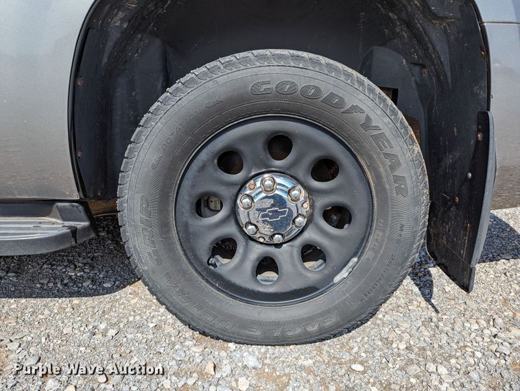 image for item LM9823 2007 Chevrolet Tahoe Police  SUV