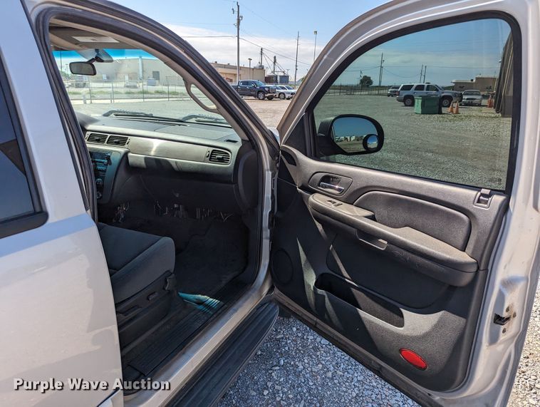 image for item LM9824 2009 Chevrolet Tahoe Police  SUV