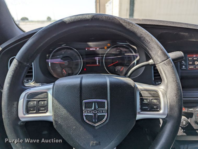 image for item LM9825 2013 Dodge Charger Police