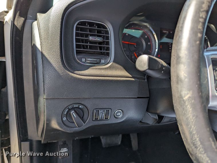 image for item LM9825 2013 Dodge Charger Police