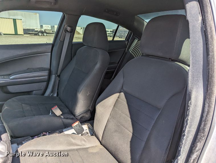 image for item LM9825 2013 Dodge Charger Police