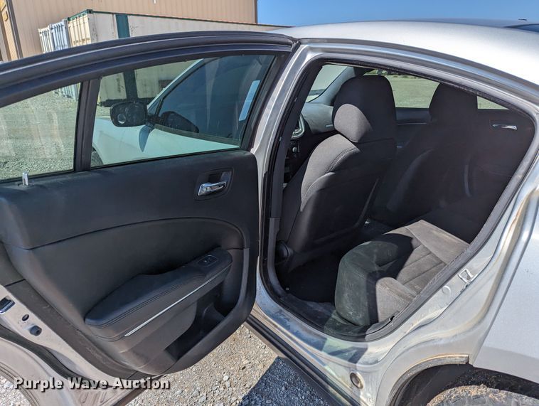 image for item LM9825 2013 Dodge Charger Police