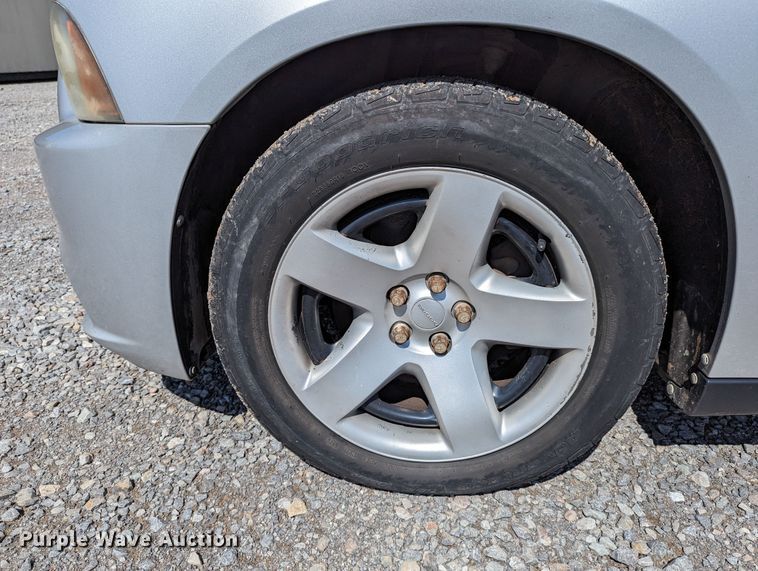 image for item LM9825 2013 Dodge Charger Police