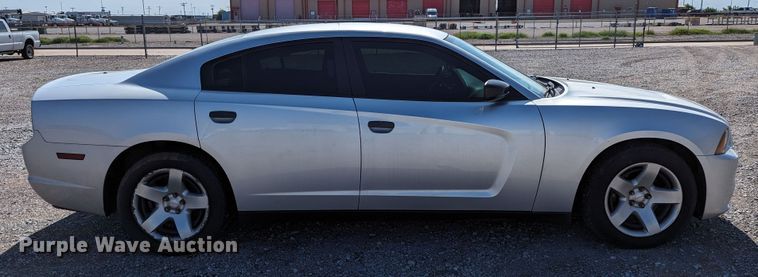 image for item LM9826 2013 Dodge Charger Police