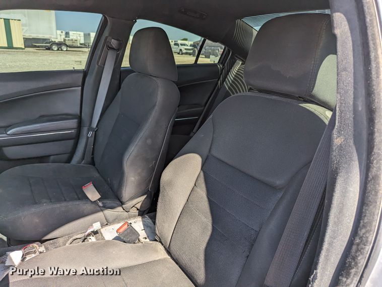 image for item LM9826 2013 Dodge Charger Police