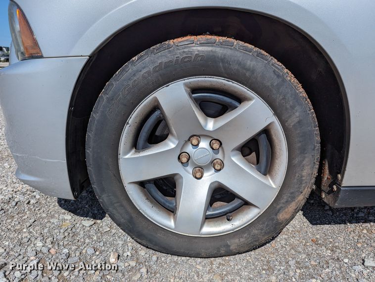 image for item LM9826 2013 Dodge Charger Police