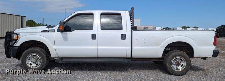 image for item LM9827 2013 Ford F350 Super Duty  Crew Cab pickup truck