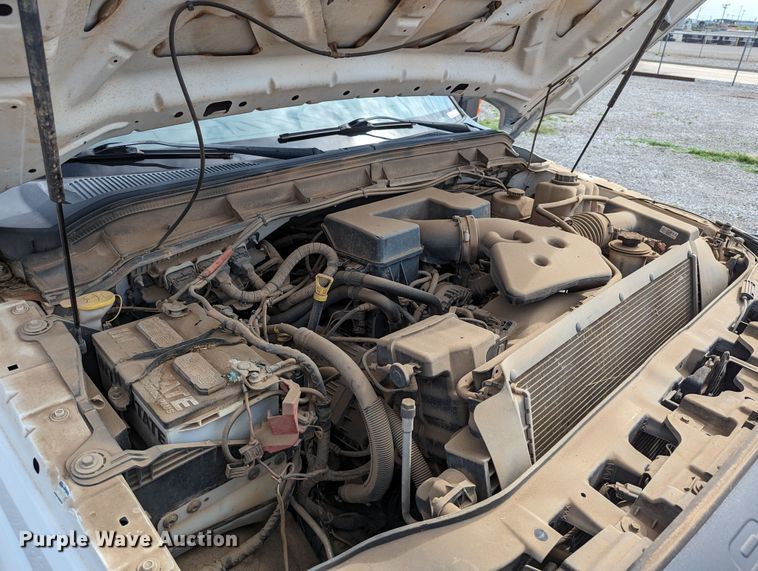 image for item LM9827 2013 Ford F350 Super Duty  Crew Cab pickup truck