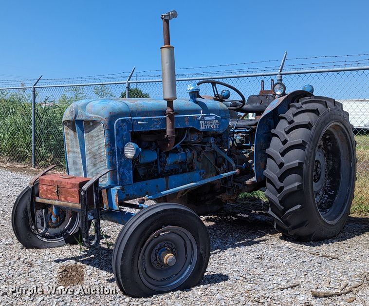 image for item LM9828 Fordson Major  tractor