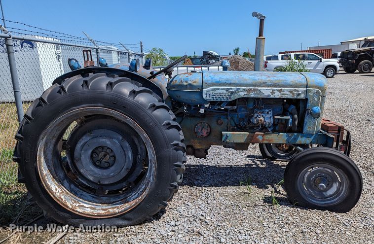 image for item LM9828 Fordson Major  tractor
