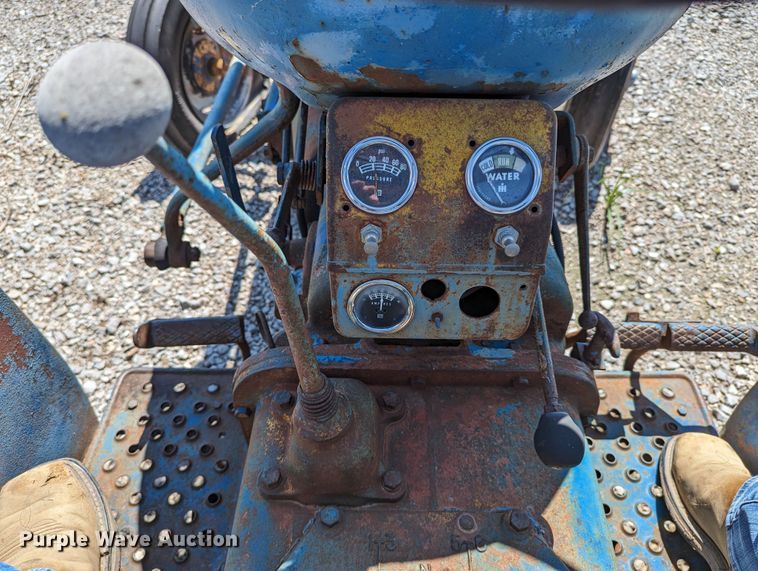 image for item LM9828 Fordson Major  tractor