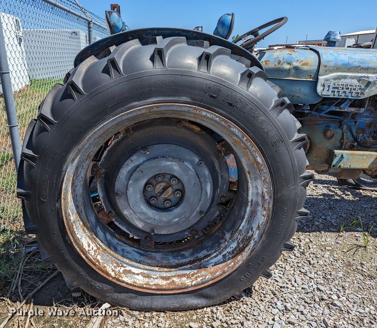 image for item LM9828 Fordson Major  tractor