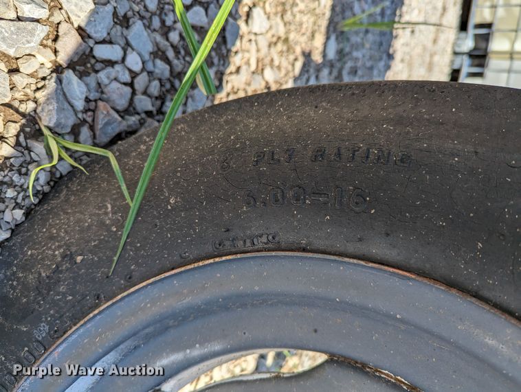 image for item LM9828 Fordson Major  tractor