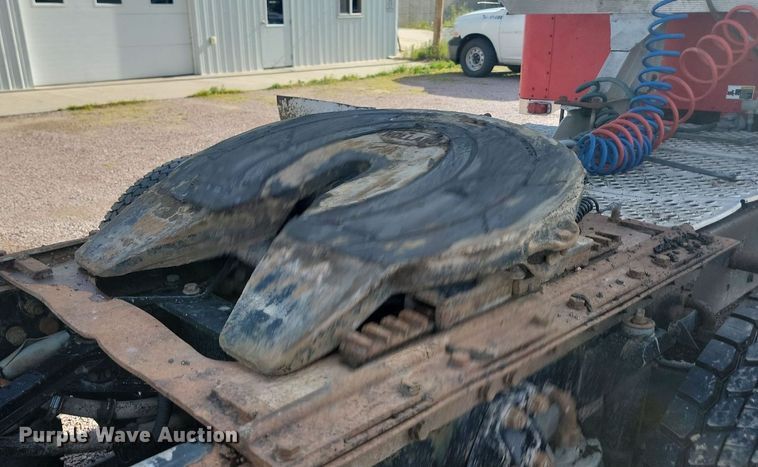 image for item LQ9043 2000 Kenworth W900L  semi truck