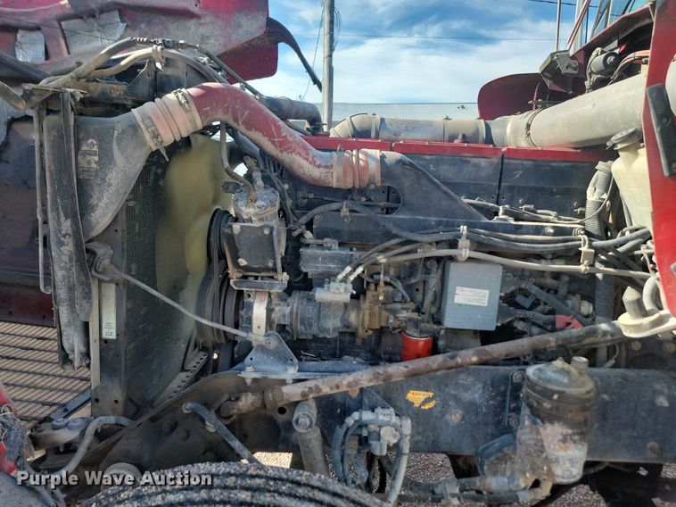 image for item LQ9043 2000 Kenworth W900L  semi truck