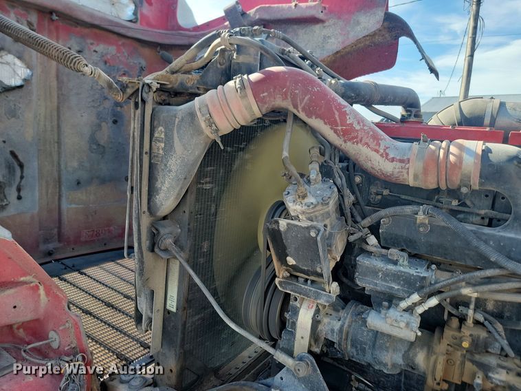 image for item LQ9043 2000 Kenworth W900L  semi truck