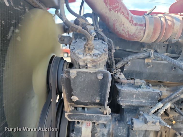 image for item LQ9043 2000 Kenworth W900L  semi truck