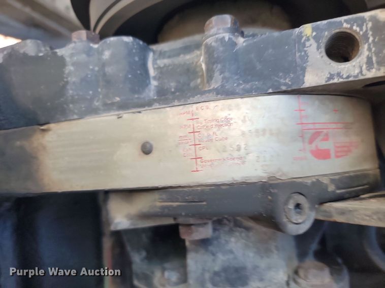 image for item LQ9043 2000 Kenworth W900L  semi truck