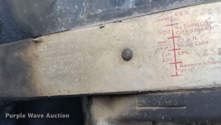 image for item LQ9043 2000 Kenworth W900L  semi truck