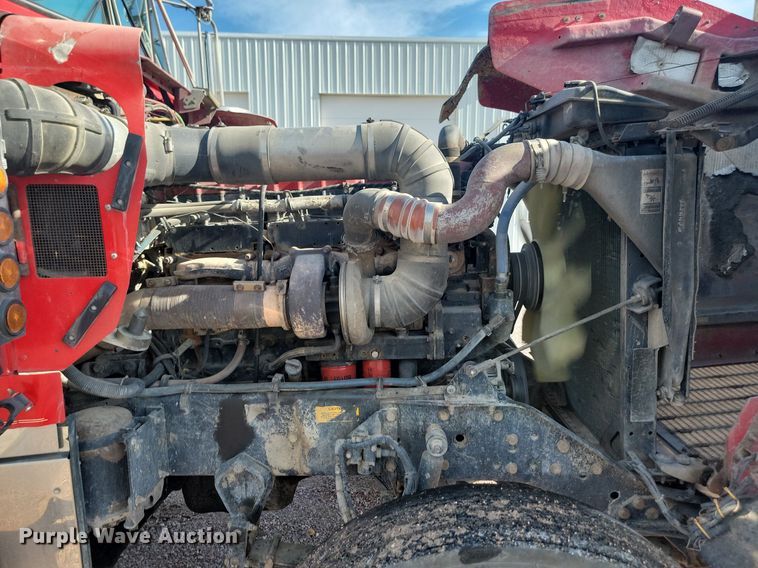 image for item LQ9043 2000 Kenworth W900L  semi truck