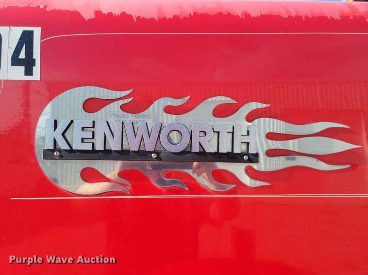 image for item LQ9043 2000 Kenworth W900L  semi truck
