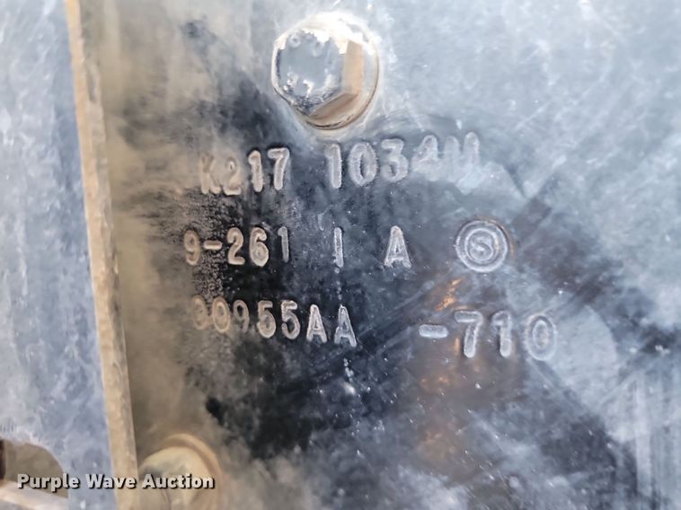 image for item LQ9043 2000 Kenworth W900L  semi truck