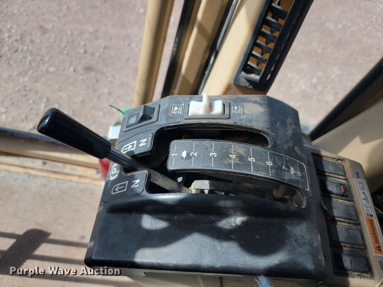 image for item LQ9045 2005 Caterpillar 12H VHP Plus  motor grader