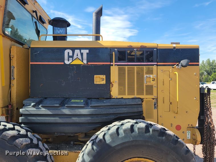 image for item LQ9045 2005 Caterpillar 12H VHP Plus  motor grader