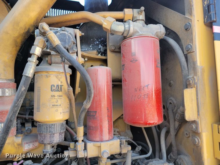 image for item LQ9045 2005 Caterpillar 12H VHP Plus  motor grader