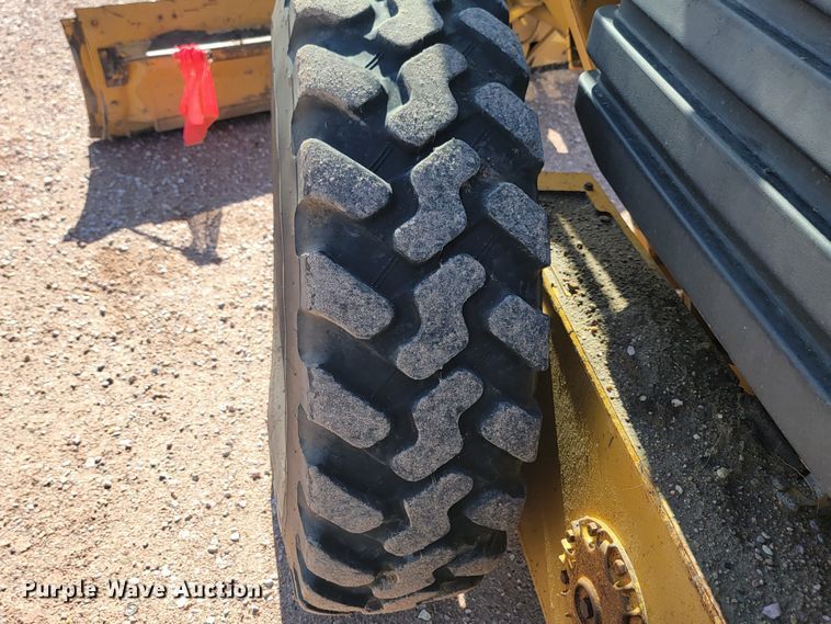 image for item LQ9045 2005 Caterpillar 12H VHP Plus  motor grader