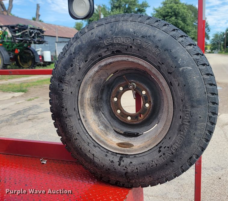 image for item LQ9046 1985 Chevrolet D30  brush fire truck