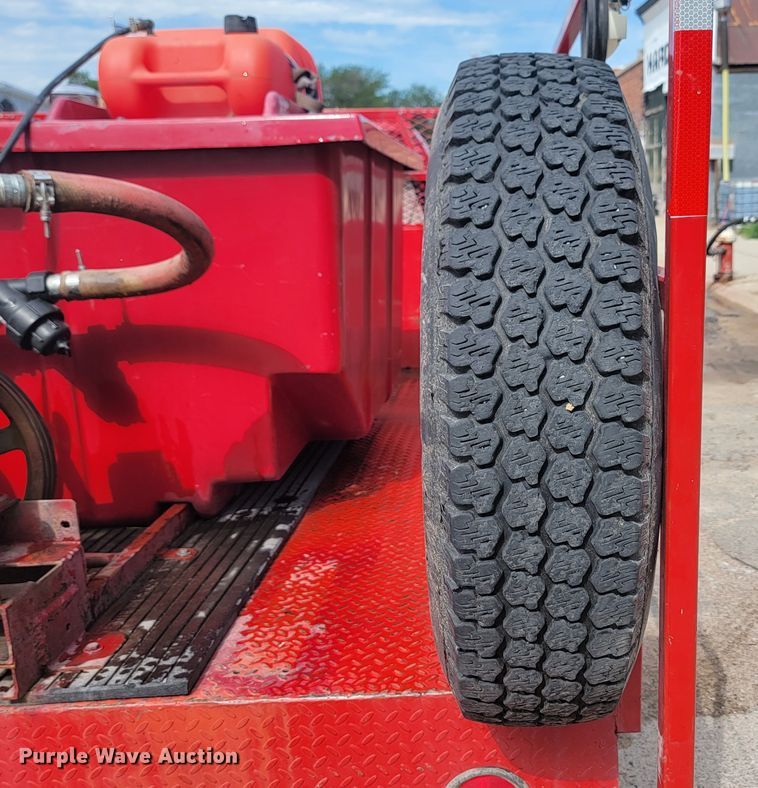 image for item LQ9046 1985 Chevrolet D30  brush fire truck