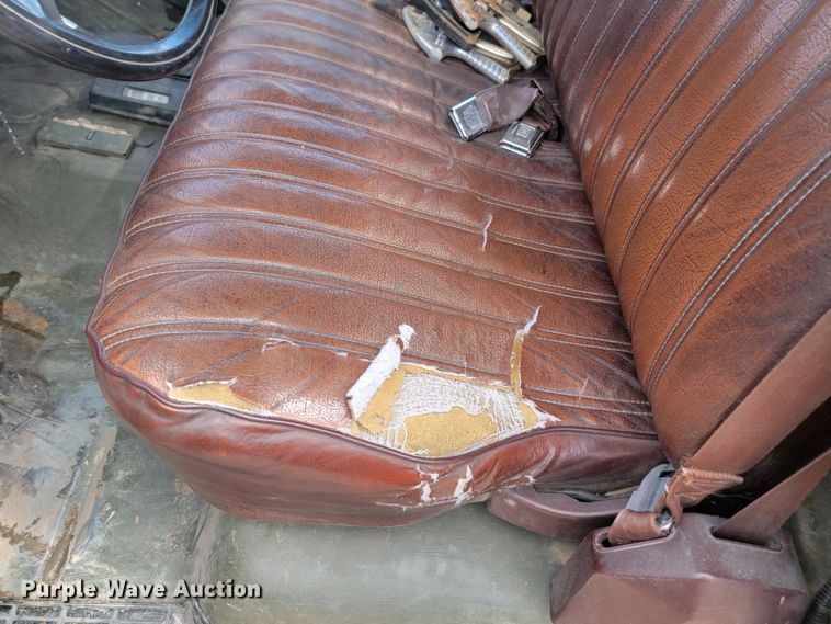 image for item LQ9046 1985 Chevrolet D30  brush fire truck