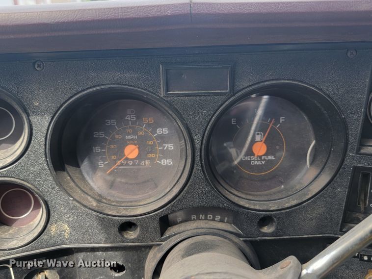 image for item LQ9046 1985 Chevrolet D30  brush fire truck