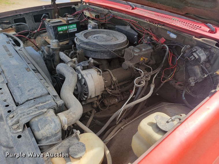 image for item LQ9046 1985 Chevrolet D30  brush fire truck