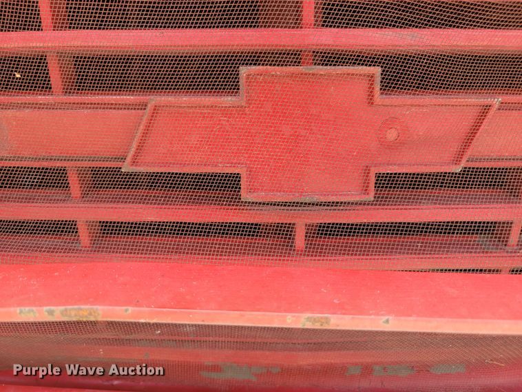 image for item LQ9046 1985 Chevrolet D30  brush fire truck