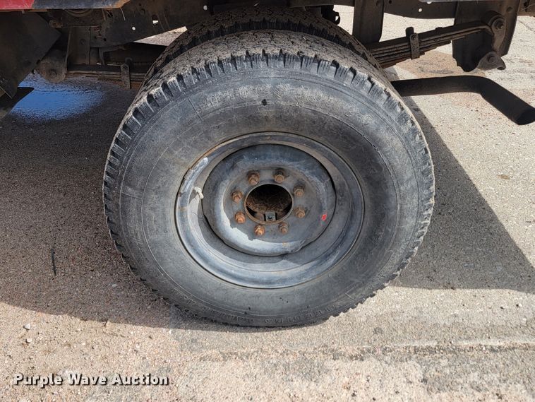 image for item LQ9046 1985 Chevrolet D30  brush fire truck