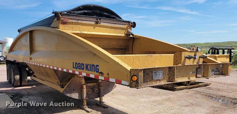 image for item LQ9047 2006 Load King 2066D-37-2  bottom dump trailer