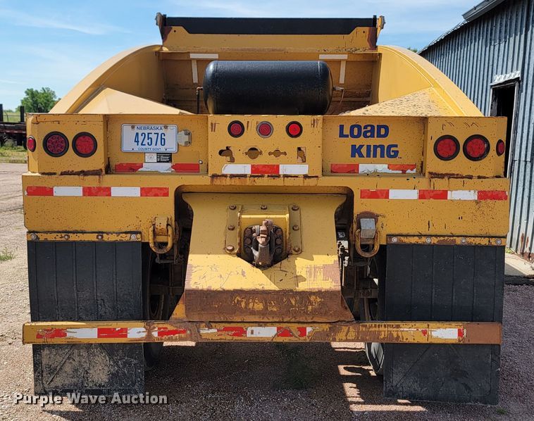 image for item LQ9047 2006 Load King 2066D-37-2  bottom dump trailer