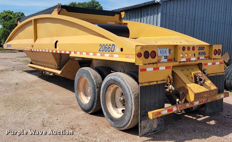 image for item LQ9047 2006 Load King 2066D-37-2  bottom dump trailer