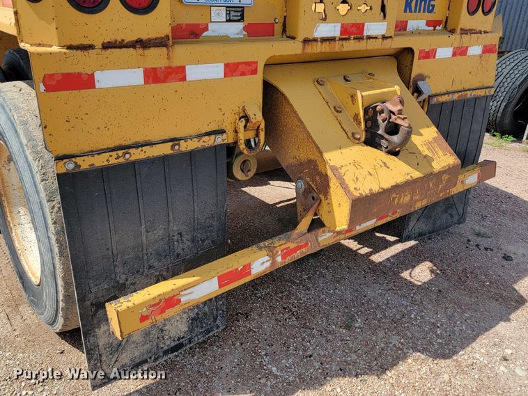 image for item LQ9047 2006 Load King 2066D-37-2  bottom dump trailer