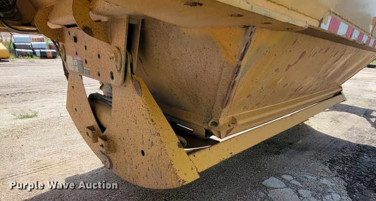 image for item LQ9047 2006 Load King 2066D-37-2  bottom dump trailer