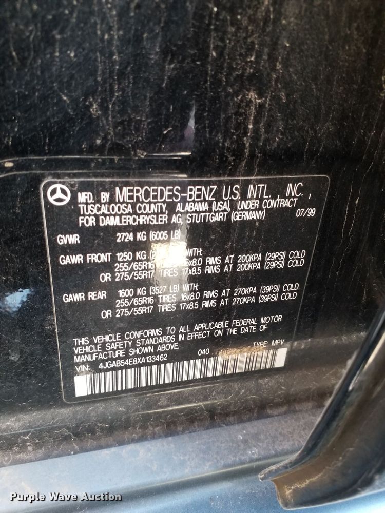 image for item LR9682 1999 Mercedes Benz ML320  SUV