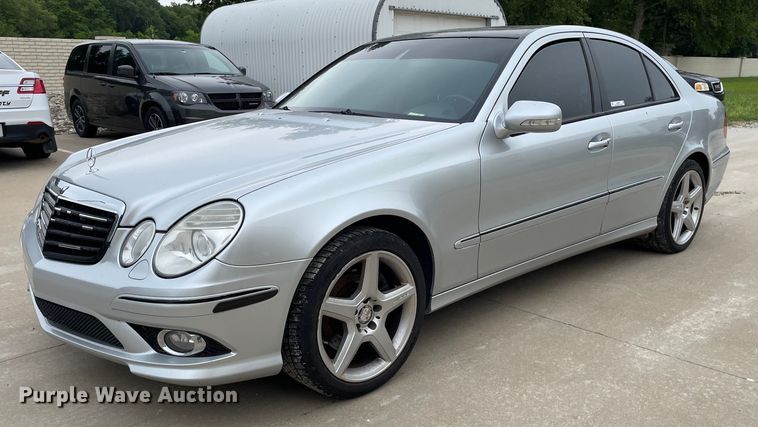 image for item LS9466 2009 Mercedes Benz E 350 4Matic