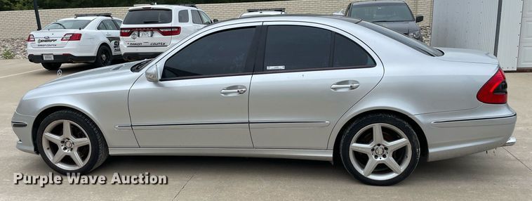 image for item LS9466 2009 Mercedes Benz E 350 4Matic