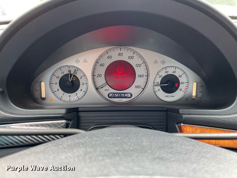 image for item LS9466 2009 Mercedes Benz E 350 4Matic