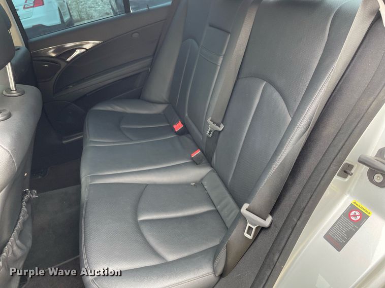 image for item LS9466 2009 Mercedes Benz E 350 4Matic