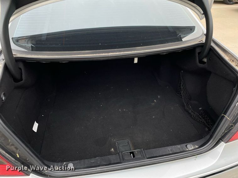 image for item LS9466 2009 Mercedes Benz E 350 4Matic