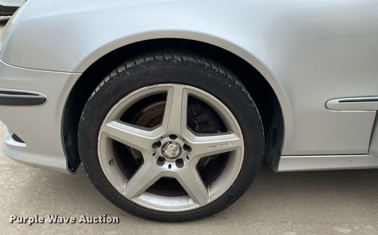 image for item LS9466 2009 Mercedes Benz E 350 4Matic