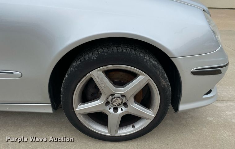 image for item LS9466 2009 Mercedes Benz E 350 4Matic